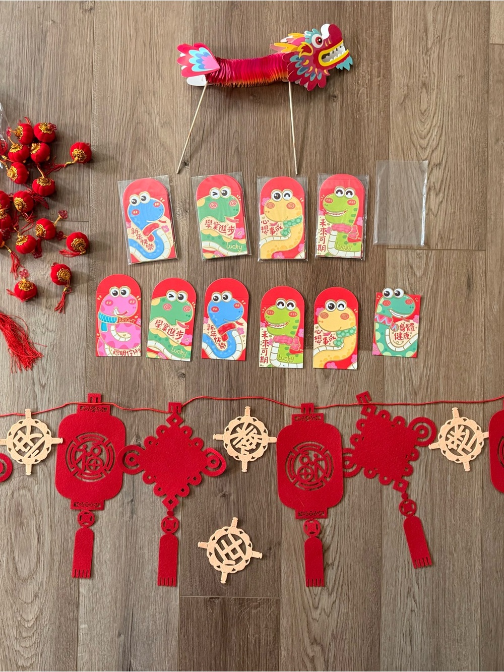 Festive Red Chinese New Year Party Decorations Garland Set - Home Party Supplies